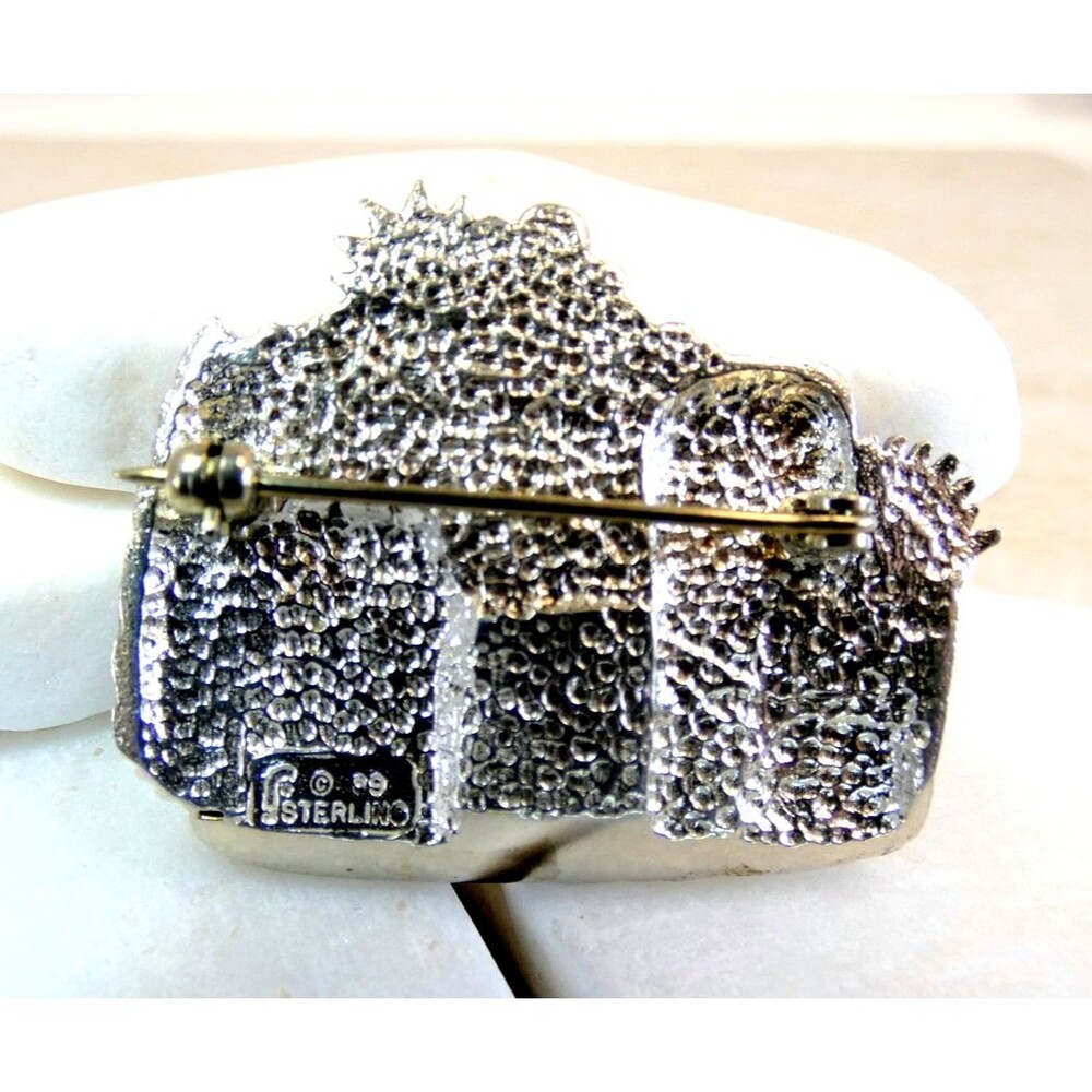 Vintage Artisan Sterling Silver Adobe Brooch Signed 13.4gm 3-D - Picture 4 of 5